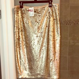Eliza J Gold Sequin Skirt Size 14!